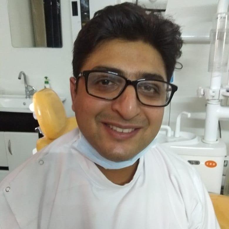 kapoordentalclinic